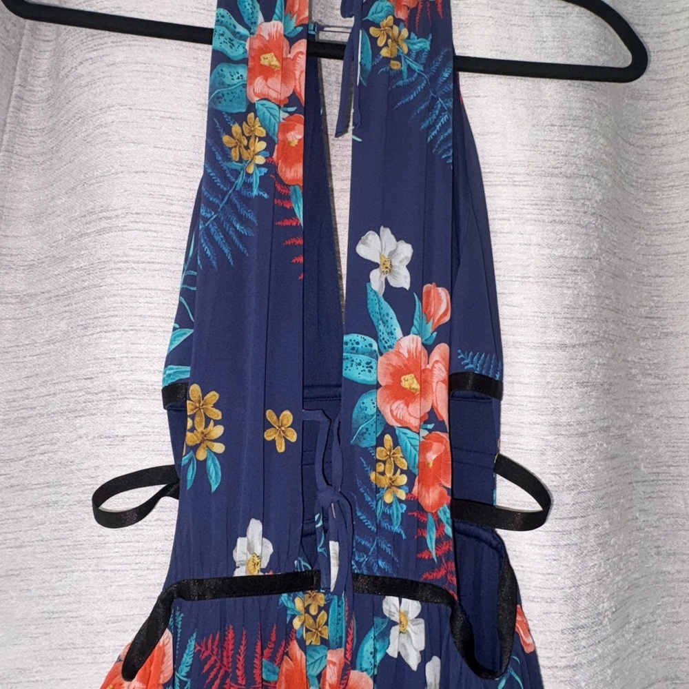 Express Floral Maxi Dress - Navy and Multicolor - Picture 4 of 9